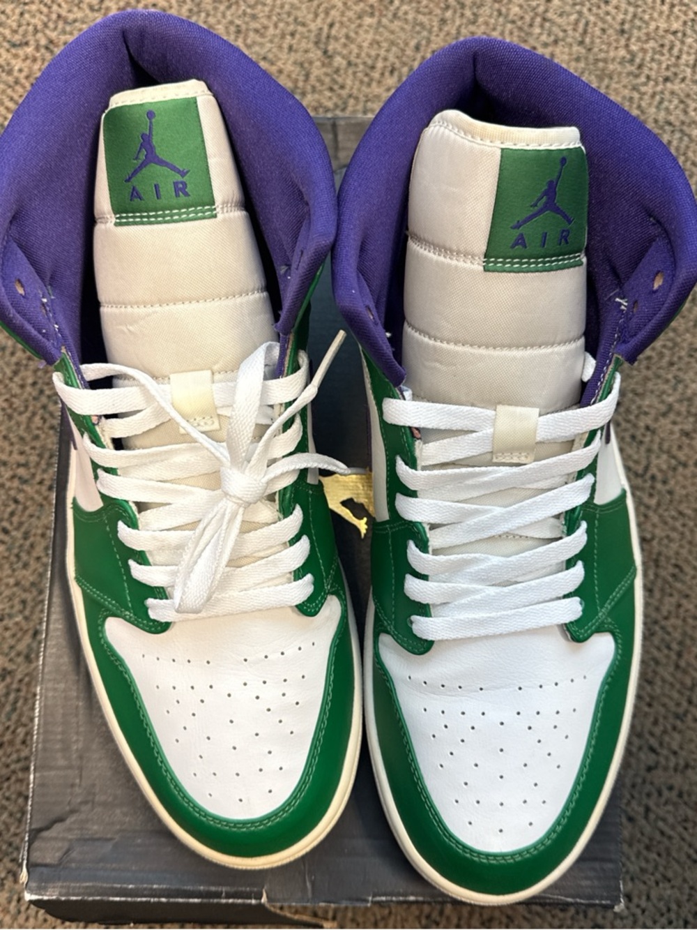 Jordan 1 Mid Incredible Hulk - White Green Purple - Picture 2 of 6